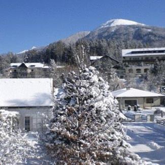 Haus Angelika - Bed & Breakfast - Innsbruck/Igls Eksteriør bilde